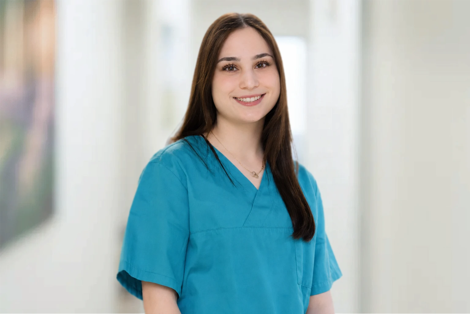 Seyda – Assistenz bei DEIN DENTAL Lindau